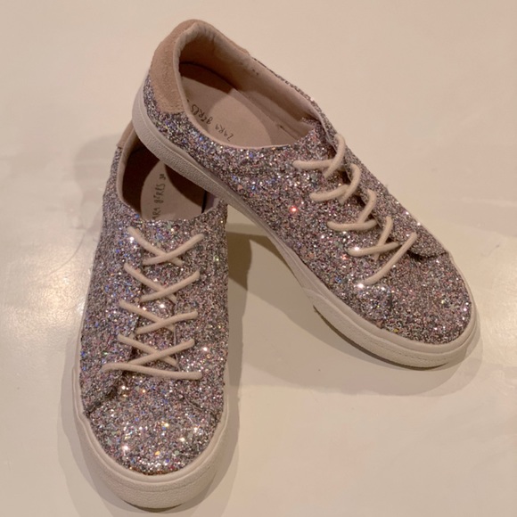 Zara Shoes - VGUC SZ 8 ZARA GLITTER SNEAKERS